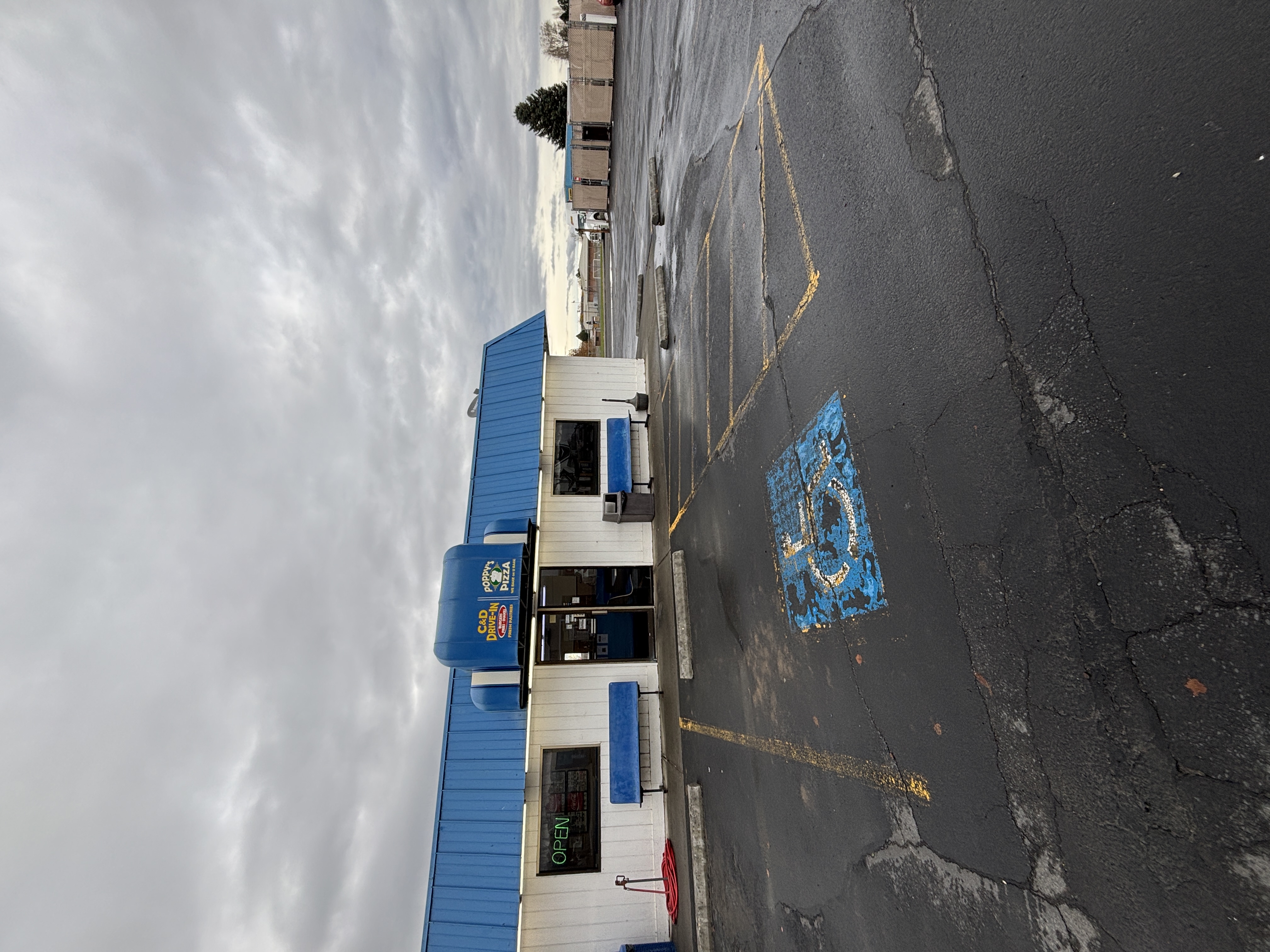 Handicapped parking - the access isle is 17 feet wide.