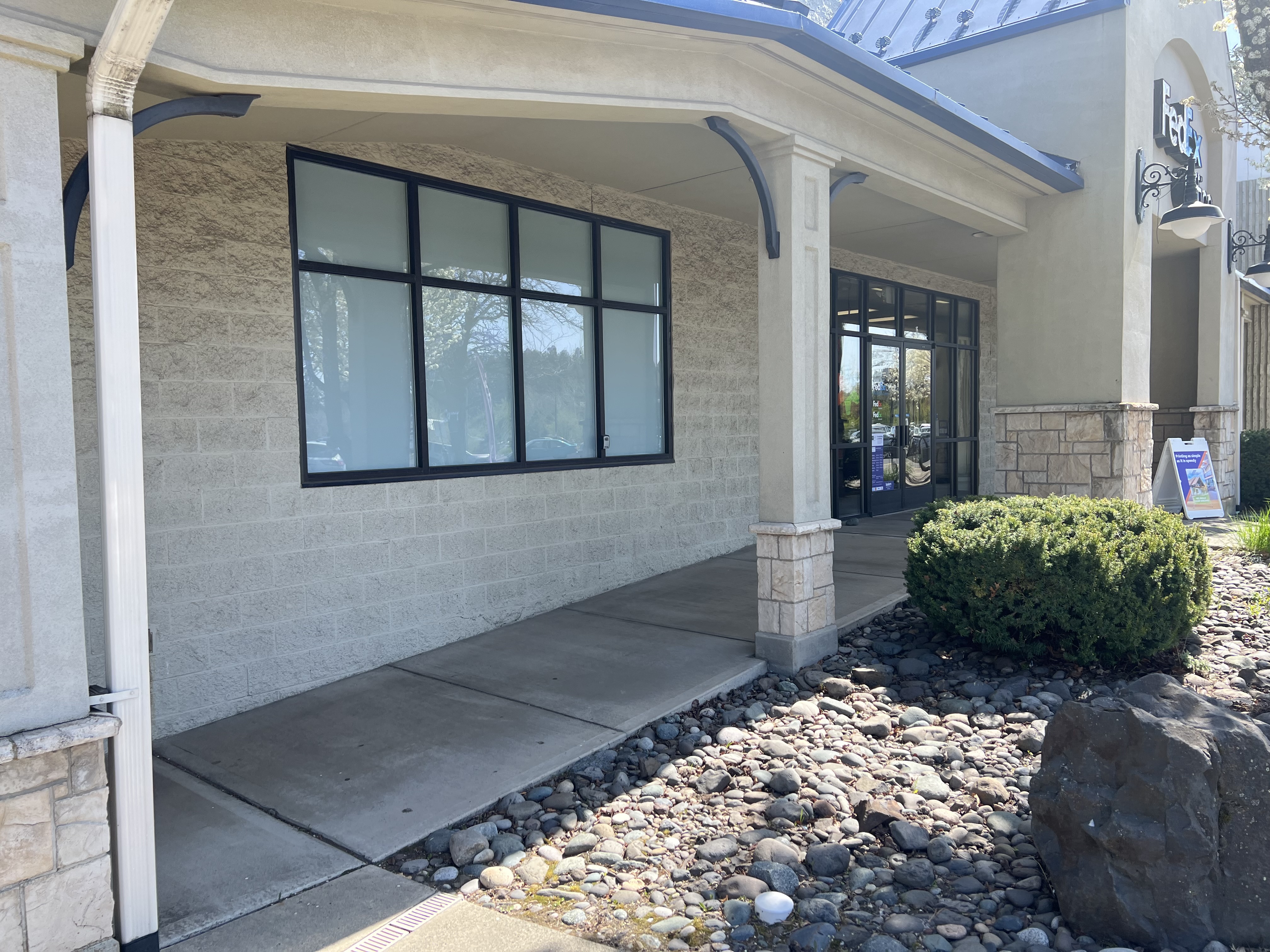 Side entrance incline and 